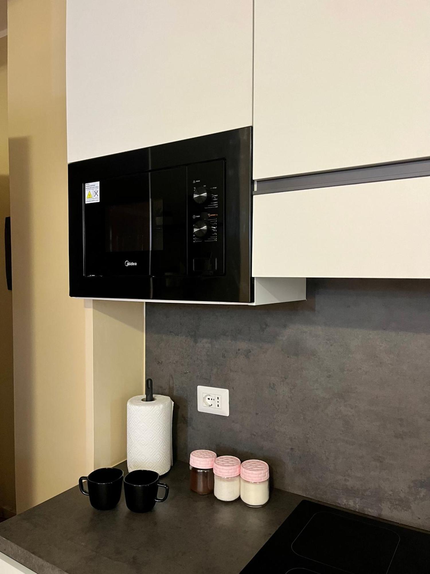 Villa Dimora Chic - A 5 Fermate Dal Duomo à Milan Extérieur photo