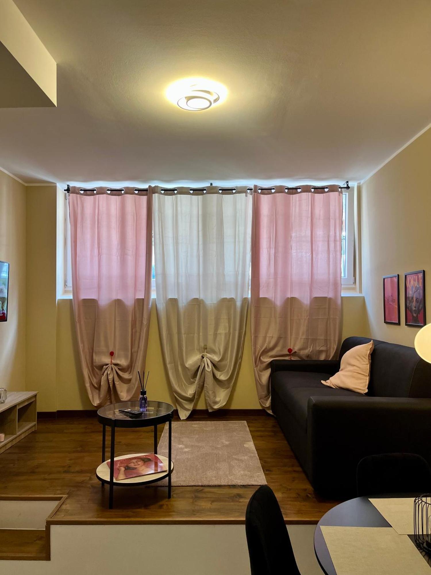 Villa Dimora Chic - A 5 Fermate Dal Duomo à Milan Extérieur photo