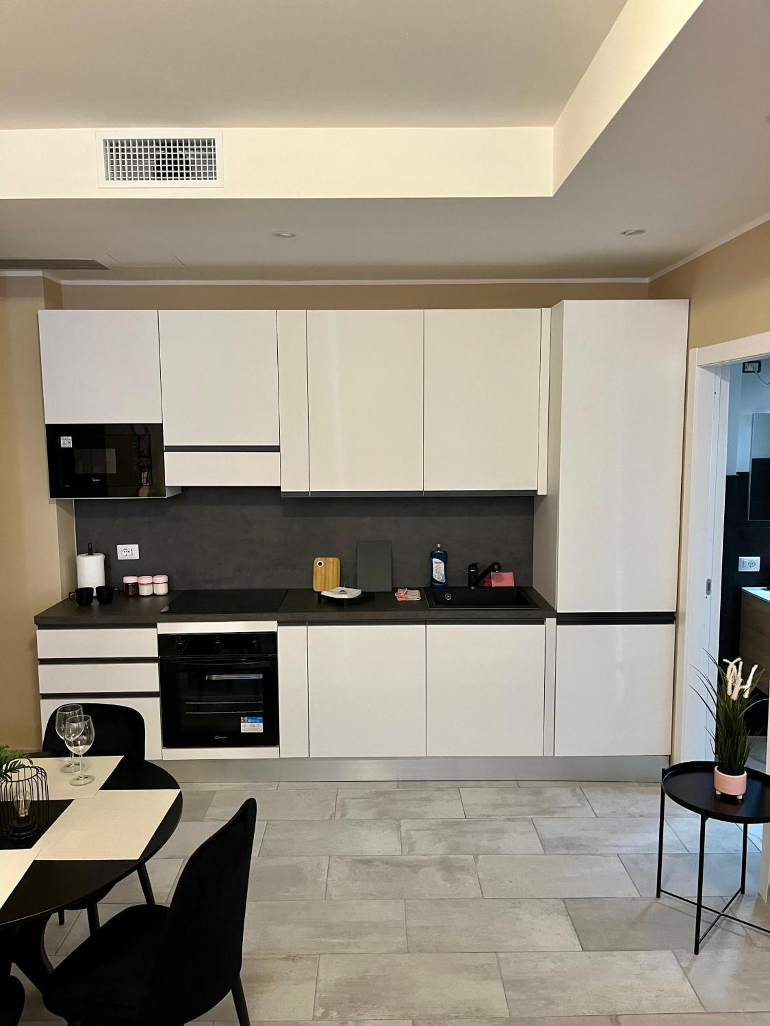 Villa Dimora Chic - A 5 Fermate Dal Duomo à Milan Extérieur photo